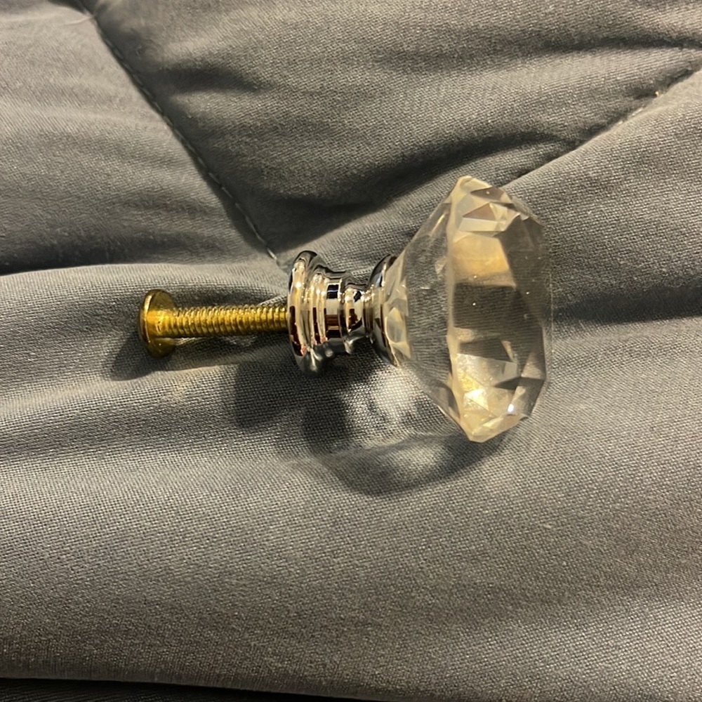 Crystal drawer pulls - Picture 2 of 2